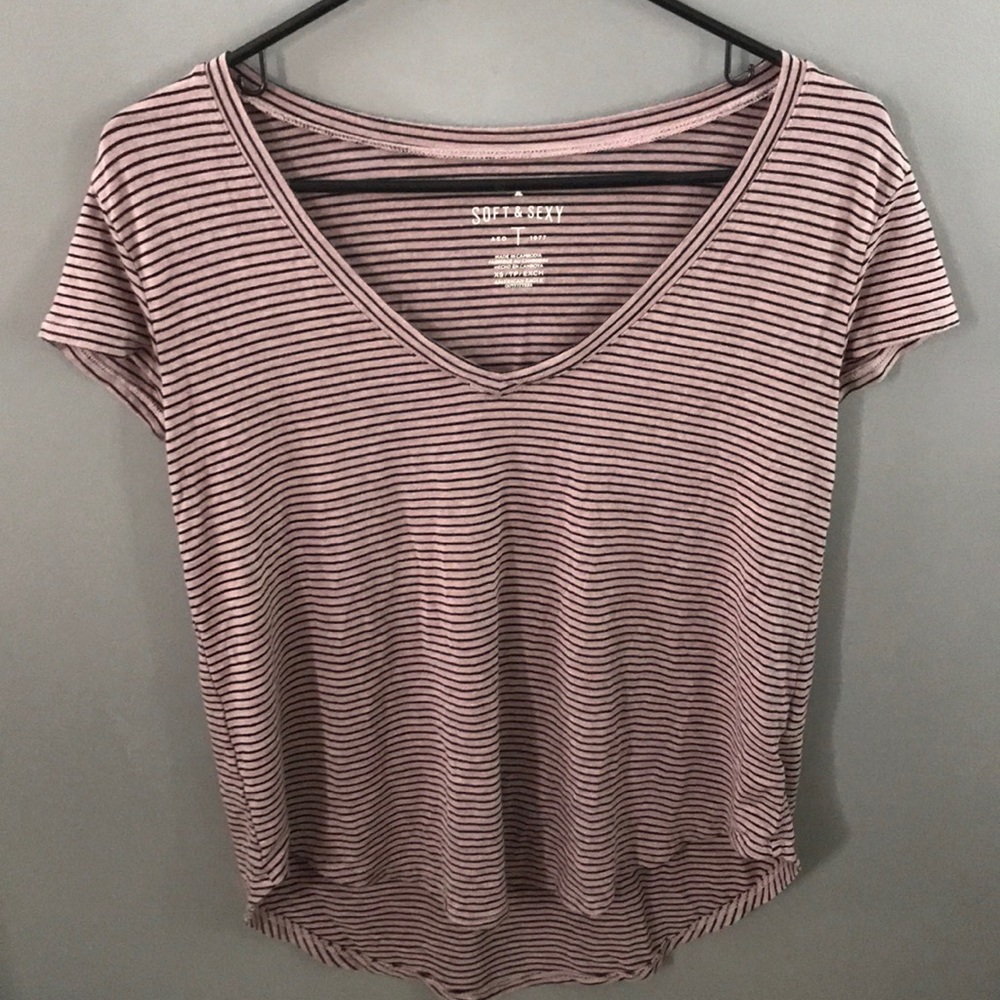 Cute pink and black striped t-shirt!
